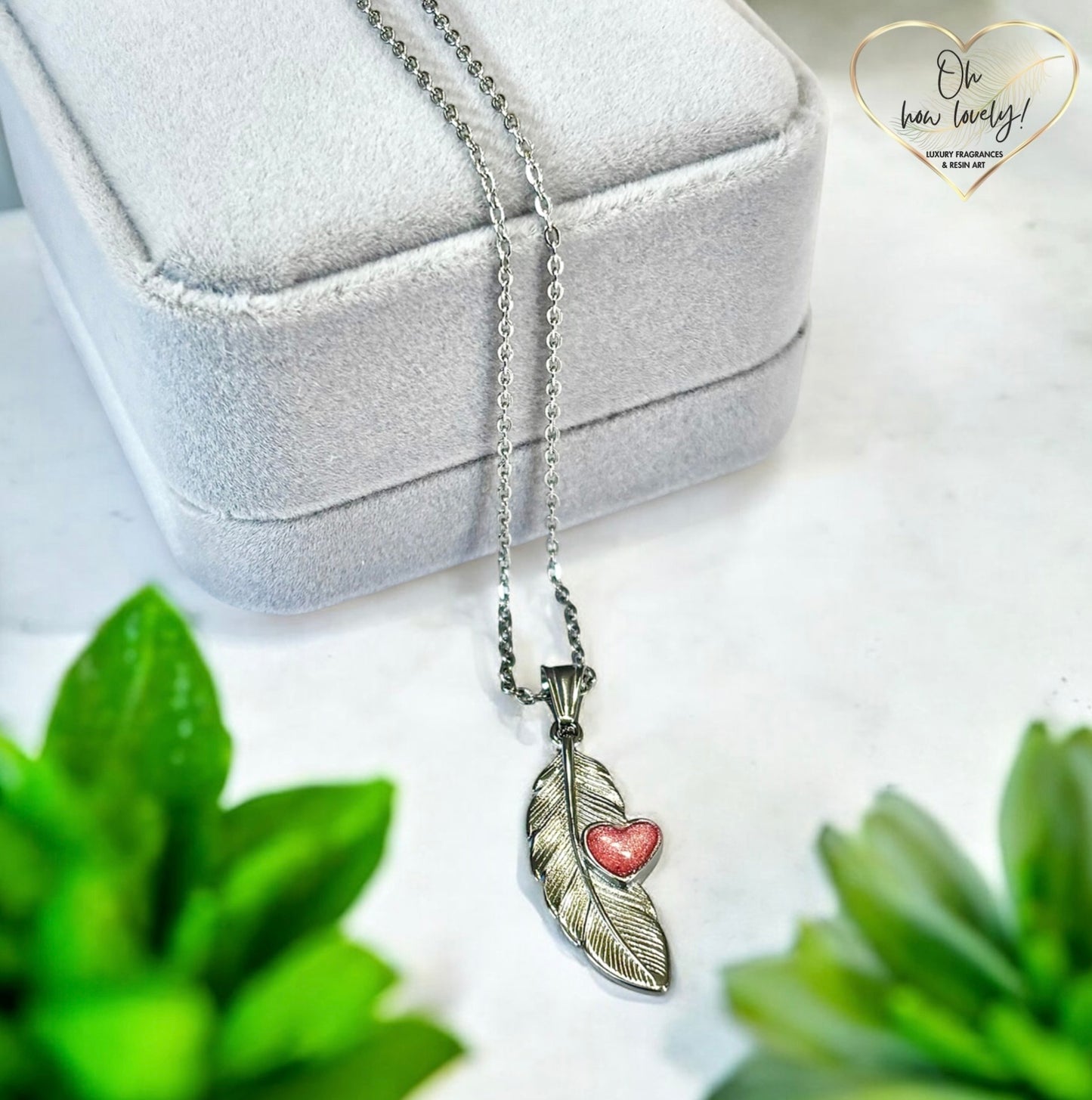 Feather Resin Pendant & Chain