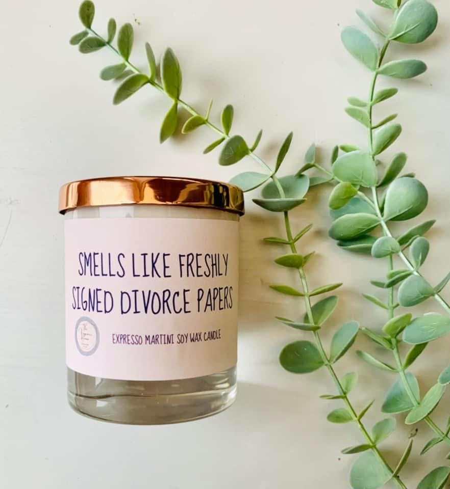 ‘Divorce Papers’ candle