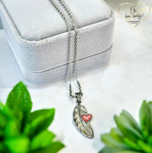 Feather Resin Pendant & Chain