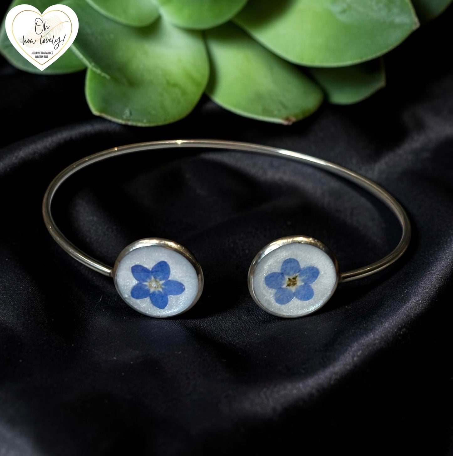 The ‘Forget Me Not’ Memorial Collection