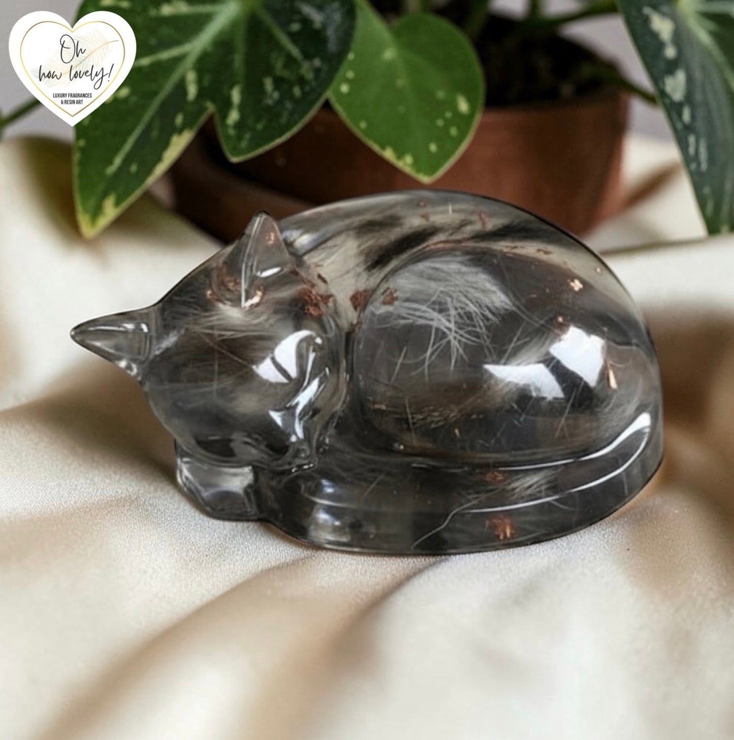 Memorial Resin Cat Figurine