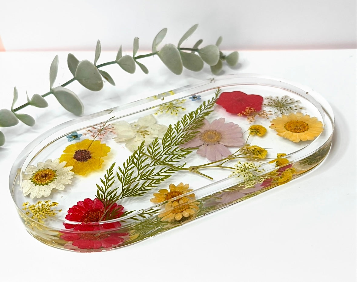 Floral resin trinket tray