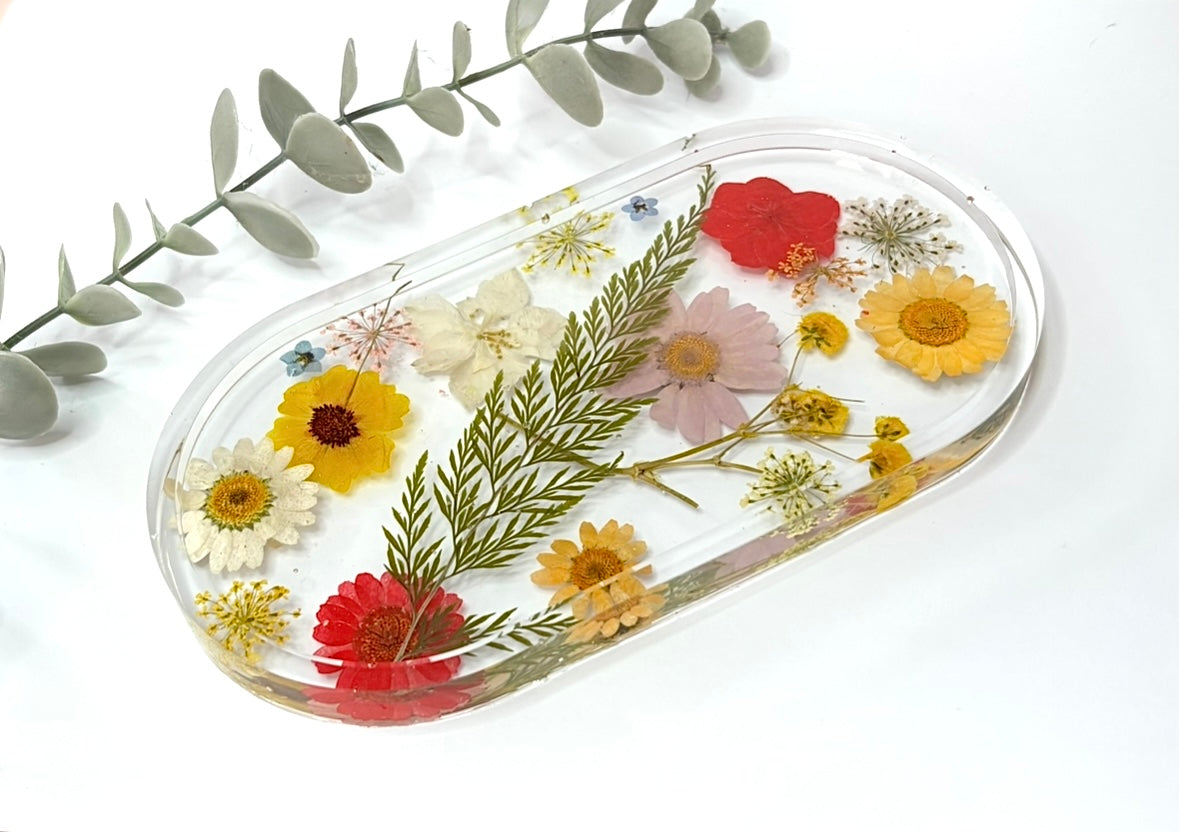 Floral resin trinket tray