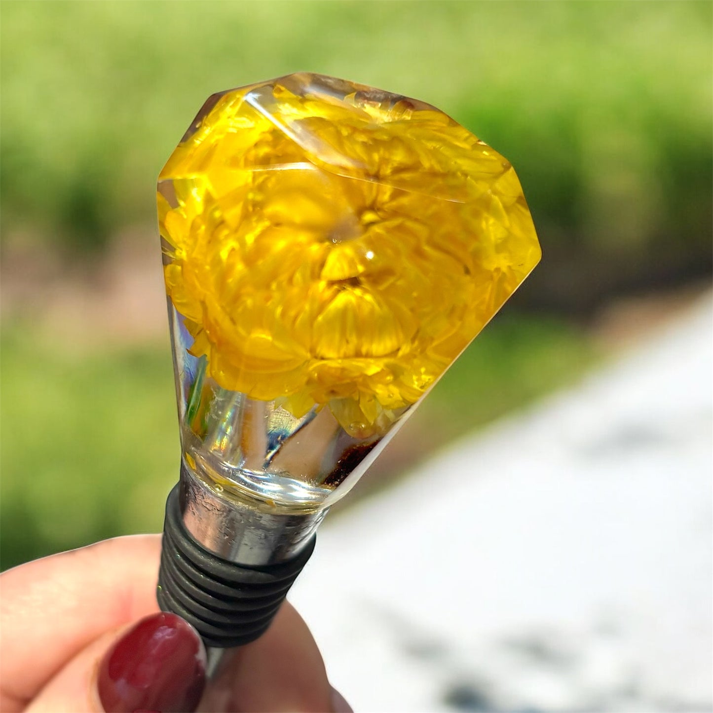 Resin bottle stopper
